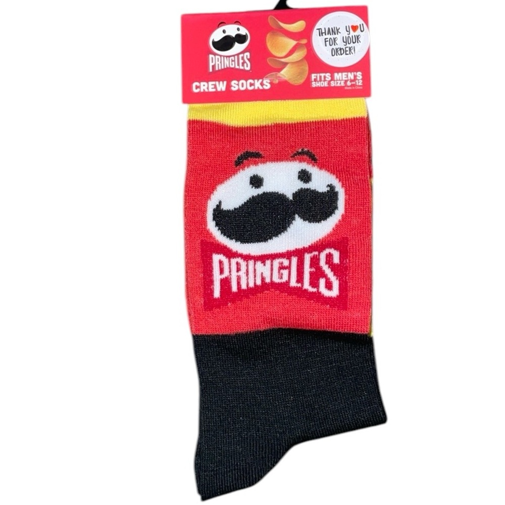 •PRINGLES•NWT MENS PRINGLES LOGO CREW SOCKS SIZE 6-12